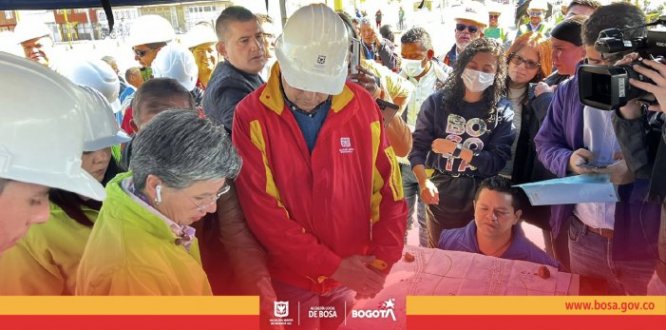 “Esta vía es crucial para desembotellar a Bosa y Kennedy, la obra completa estará para finales de año, a medida que vamos terminando los carriles para vehículos y bicicletas los ponemos al servicio de los bogotanos